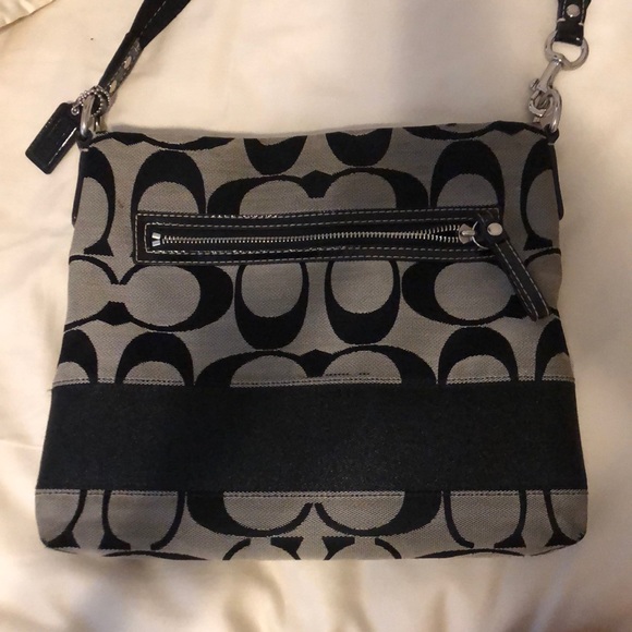 Coach bag - Picture 2 of 2